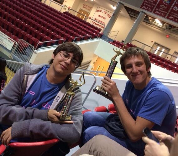 9hannahcrawford's tweet image. Trophy winners!!! Congrats to big luke and Cody! @cody_pickren #thisiswhatwedo #mathaddicts