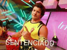GuerraDeArtista's tweet photo. Rt si quieres que Mario hart se quede en #GuerraDeArtistas http://t.co/yyY8VsM8Om