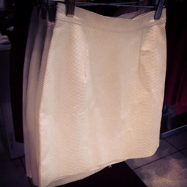 evolve_chicago's tweet photo. Spring must-have: faux-python ivory pencil skirt @americanapparel http://t.co/FieeZAOhiK