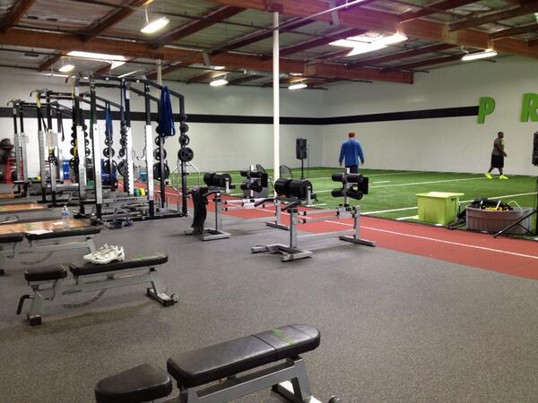 christombs71's tweet image. Ryan @ProlificAthlete great to meet and spend time at your facility #athleteprep #highperformancesolutions