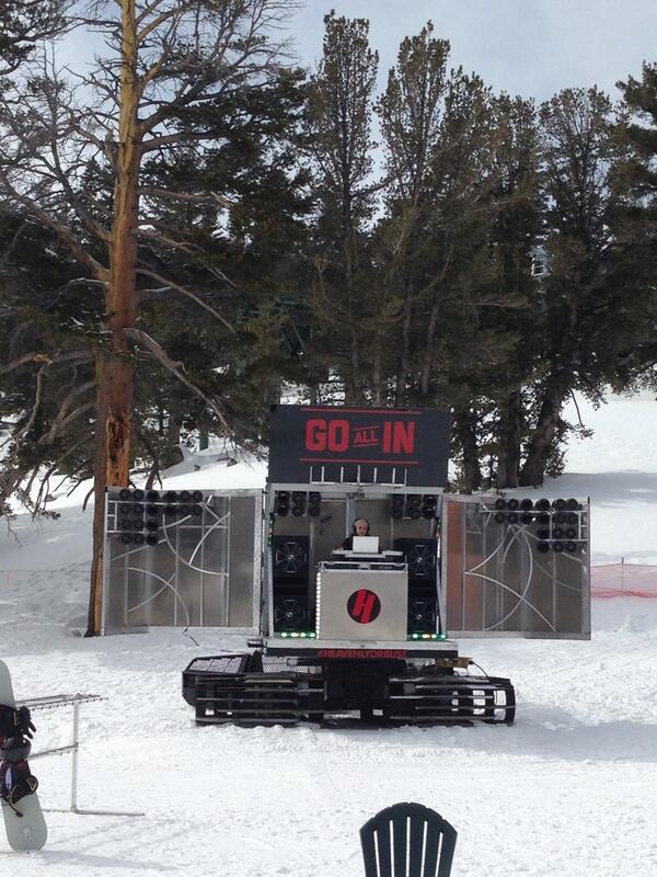 jdgrove's tweet photo. Snowcat DJ http://t.co/pmzeoVi4ck