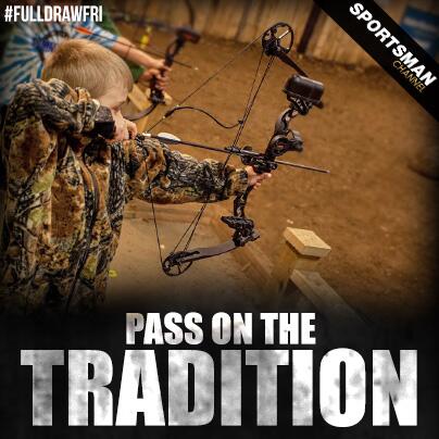LeaPenick's tweet photo. Yes!!! Hunt with my son all the time :) RT @SPORTSMANchnl RT if you pass on the hunting tradition http://t.co/NFi8XiuxRM