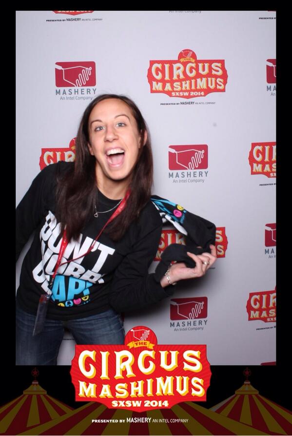 HearstAPI's tweet image. Shout out to @nikole451 who&apos;s showing that @Mashery photo booth who&apos;s boss! #dontworrybeAPI