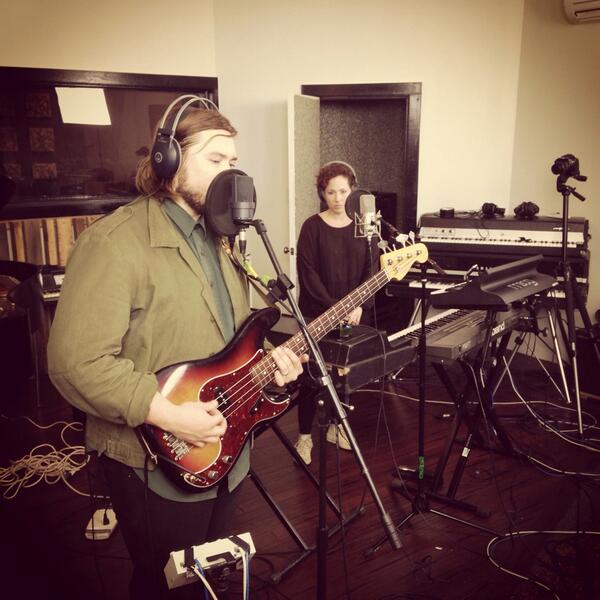 Off the Avenue performance today <a href="/offtheavenue/">Off The Avenue</a> <a href="/dollhouseSAV/">dollhouseproductions</a> #savannahstopover