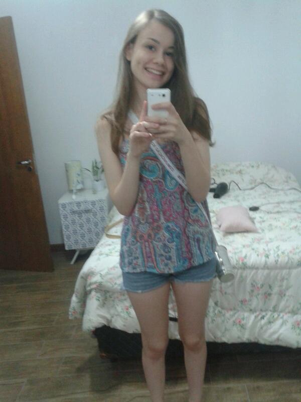 cinetedio's tweet image. #vamos #facos #partiu #bixo #ufsm2014 #bebemora #hashtag