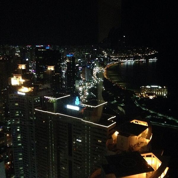 age120's tweet photo. 해운대 야경 http://t.co/QYWW8kFDiO