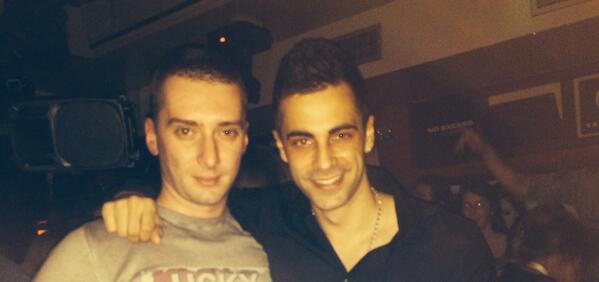 milos_982's tweet photo. Brauuunica :D http://t.co/Z7Bivls2cI
