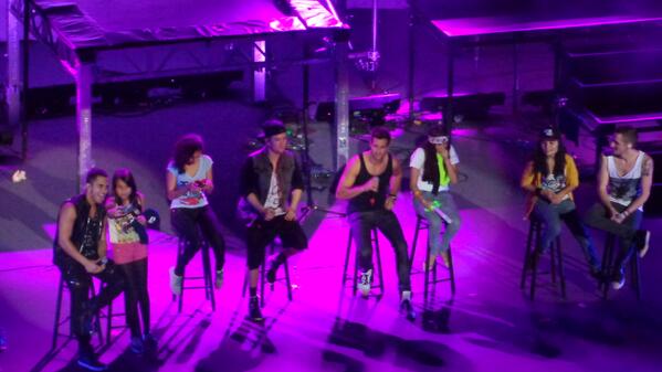 HooliTae's tweet photo. #BigTimePicture @bigtimerush Worldwide <3 Guadalajara, México :) http://t.co/1iJnrgUk1A