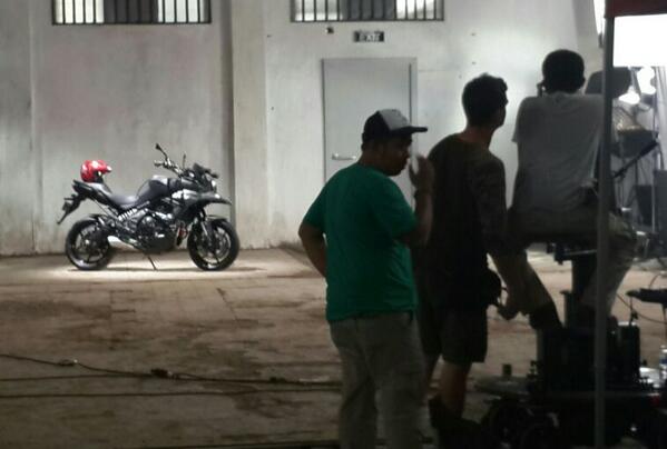 thomas_sbastian's tweet image. Shoot Tvc product helm.. brand &quot;x&quot;