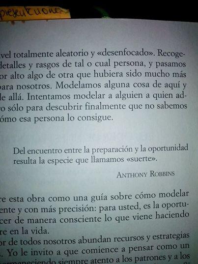 OscarPCharrys's tweet photo. Del encuentro entre la preparación y la oportunidad resulta la especie que llamamos <SUERTE> http://t.co/OVeZmHWYQP