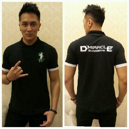 DMiracle_SMG's tweet photo. Keren nih bajunya "@_DemianAditya_: Dpt baju @DMiracle_SBY http://t.co/sFO41YI3bd