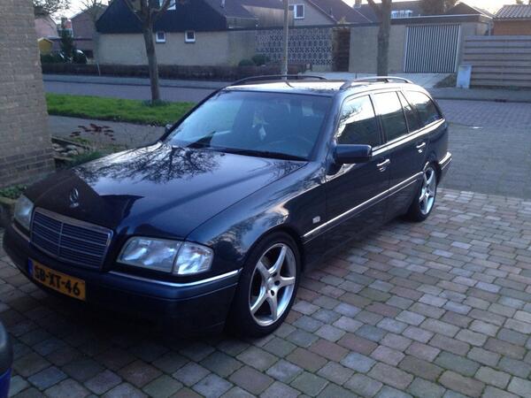 houyet's tweet image. 