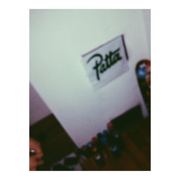 DeenTwoo's tweet photo. Room Update. @Patta_NL #patta http://t.co/MvtP8ZnBmQ
