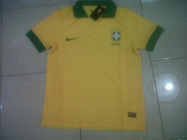 SuporterOnline's tweet photo. Rencananya kami akan mengadakan kuis hadiahnya Jersey Brazil pada pertandingan Arsenal v Everton, yg setuju RETWEET! http://t.co/psjGCoxtrh