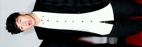 Cyrusnogdr's tweet photo. @calumnogdr come sei sexy): http://t.co/0j6S0yqDu4