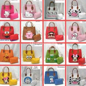 pitcomodetsm's tweet image. Tas lukis karakter, Kode : WB04, IDR 150rbu (tas+tas make up)