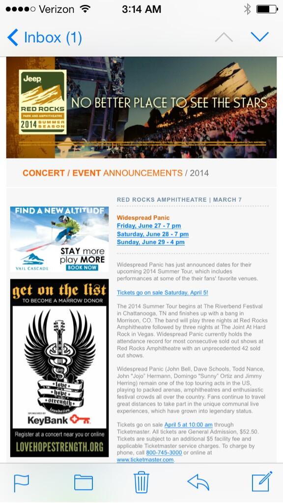 CrashMoney27's tweet photo. @Bozie42 @Big_E_Talls @Maiani16 @AndrewLCaldwell @Bozie42 @ilz15 widespread  panic coming2redrocks#pullyoursoxup http://t.co/9YspQBRa6r