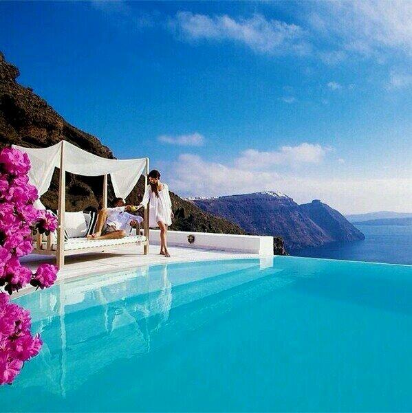 megacribs's tweet photo. Greece http://t.co/XlndOwOX2w