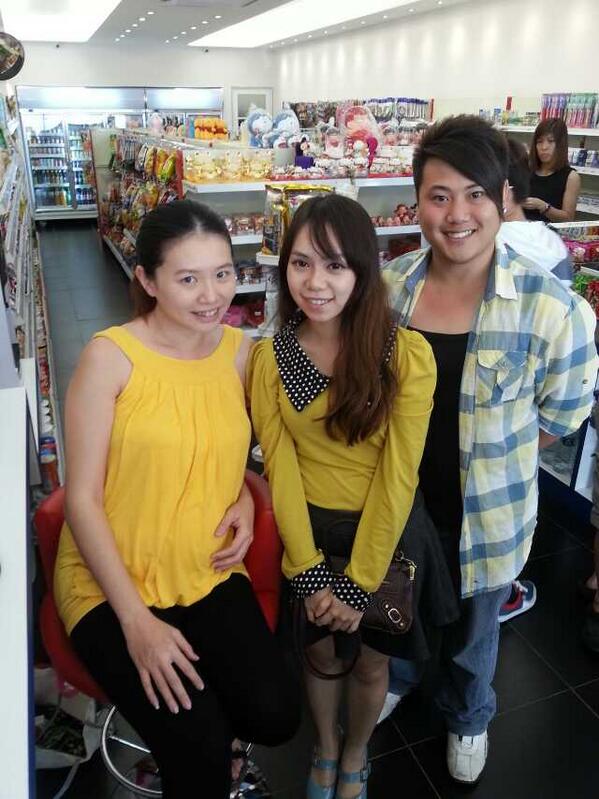 yanekki's tweet image. Astro hua hee promo shoot... so fast one week :-) now can view at channel 333 #movekids #www.movekids.weebly.com