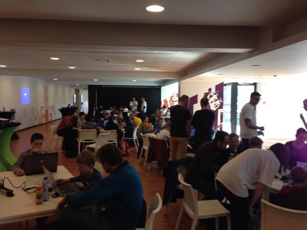 janvdp's tweet image. Coderdojo Hasselt met 50 coders! @CoderDojoBe #coderdojobe