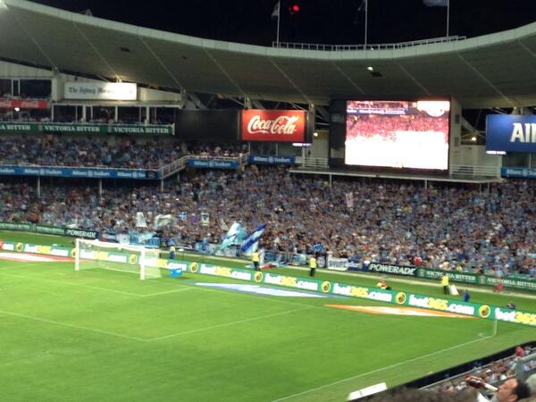 VogueFinancial's tweet photo. Crazy scenes at Allianz stadium. Proud partner of @SydneyFC http://t.co/V46kBLOIe2