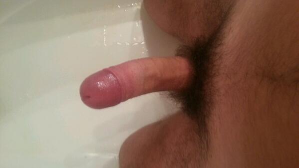 16dick16's tweet photo. @CocksDaily http://t.co/bXj9hntwkZ