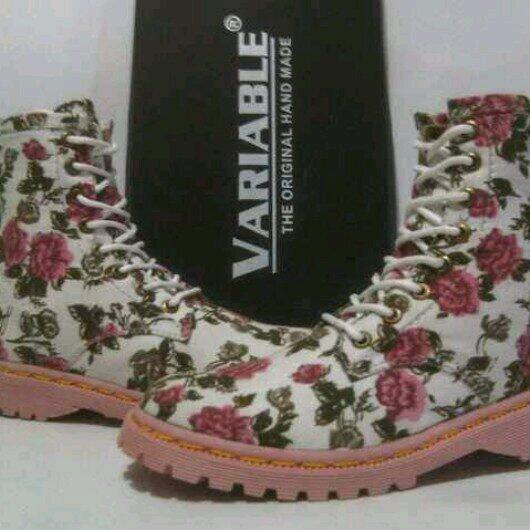 CollectionElv's tweet image. Only 220k :-):-)
cp : 085703074356 / pin 75F6BE74 #Butikiklan