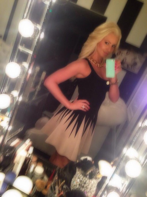 Watch Maryse Mizanin's leaked NSFW photo on TwXstars