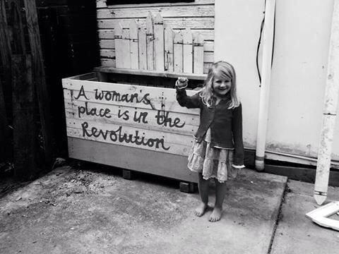 ultra_antifa's tweet photo. #8maerz #frauenkampftag http://t.co/F7NZgjZUkD