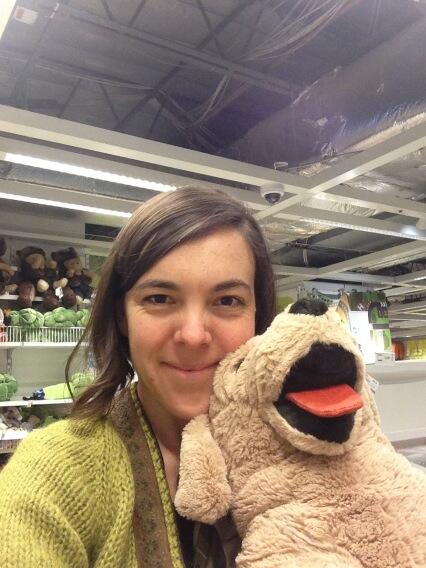Strollersntails's tweet photo. @IKEA_LongIsland #ikeapichunt hugging a soft ikea toy http://t.co/hQ3jHNZkRu