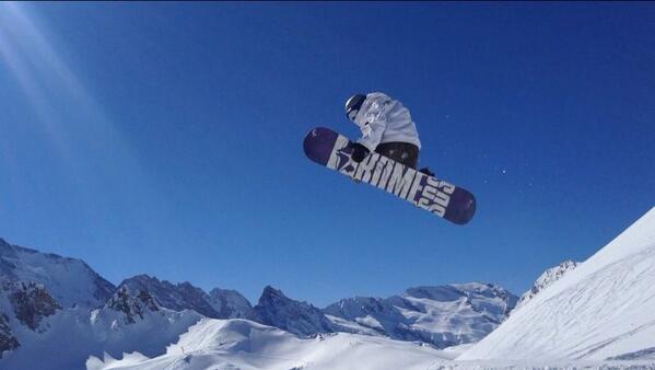 hilemat's tweet image. Bossing a sweet tweaked method in the park today with @liamchapple #gnar #tignes #parkrat