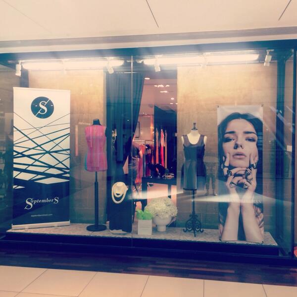 SDPOPUPSHOP's tweet photo. Don't forget to come see us, in Princes Square Glasgow today and tomorrow!! http://t.co/gX0bKMmyDh