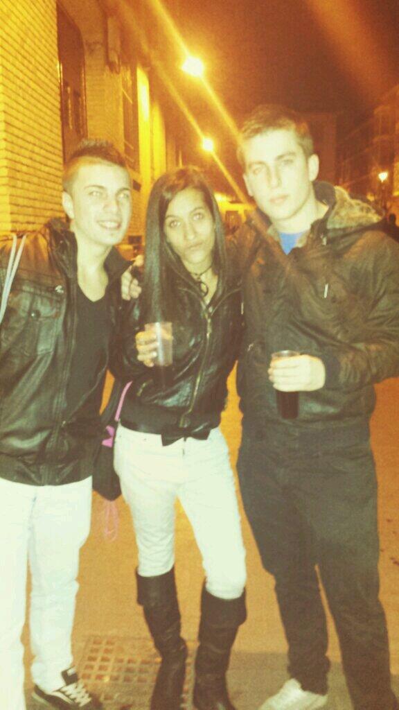 yesicaTSYKLK's tweet image. Ciegueeeteee maaaximooo:$$ #Primoos #LoMejoor