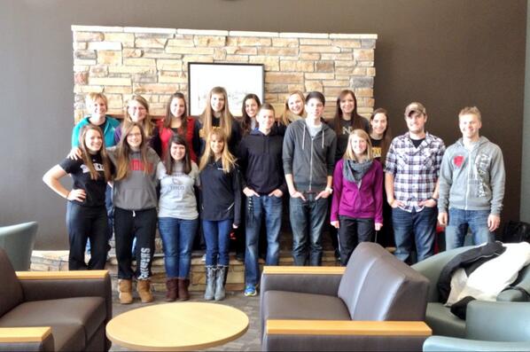 JodyLReynolds's tweet photo. Serving in Alaska with these great students!  They stepped up to the plate!  #serving-him http://t.co/Iucdpk3NTC