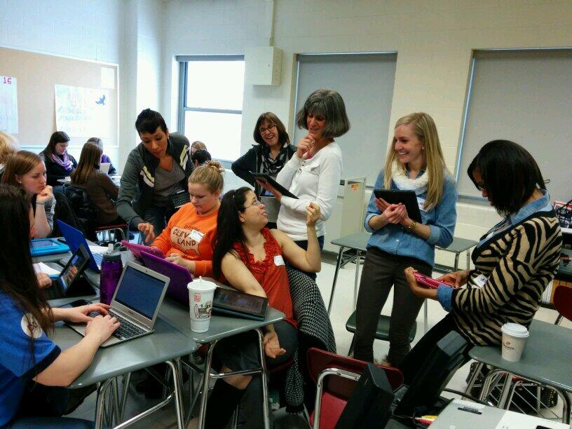 MsMagiera's tweet photo. Boom. And that's #playdate14 - #nopresenters #participantdriven #collaboration http://t.co/48NTlaruDN