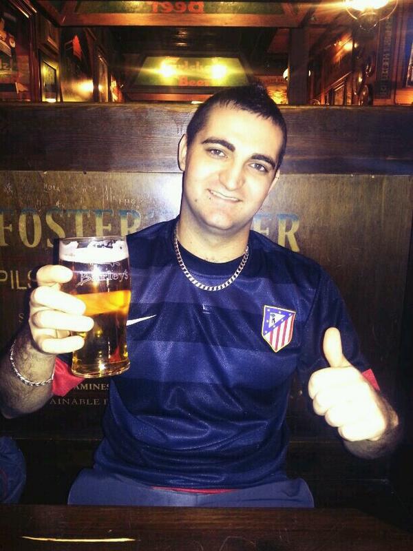 jcarlosroblesb's tweet photo. De cañas con mi niña  @lorenaruco http://t.co/rfSGDp7eih