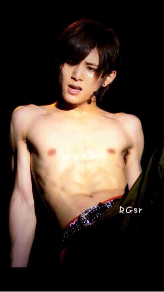 ichigo__kun15's tweet photo. いちご裙だよ。

村々してるいちご裙だよ

朝も昼も夜も俺が相手してあげる⇦

ほら、おいでよ

俺の隣は君だけ☜

#RTで俺を広めて 
#RTしたnrさんbotさんフォローする 
#薄い絡みはリムる⇦ http://t.co/wuM2UQLMit