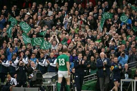 What a hero!!! He deserved that send off and more!!! #thirteen #BOD #hero @O2IrlRugby <a href="/BrianODriscoll/">Brian O'Driscoll</a>