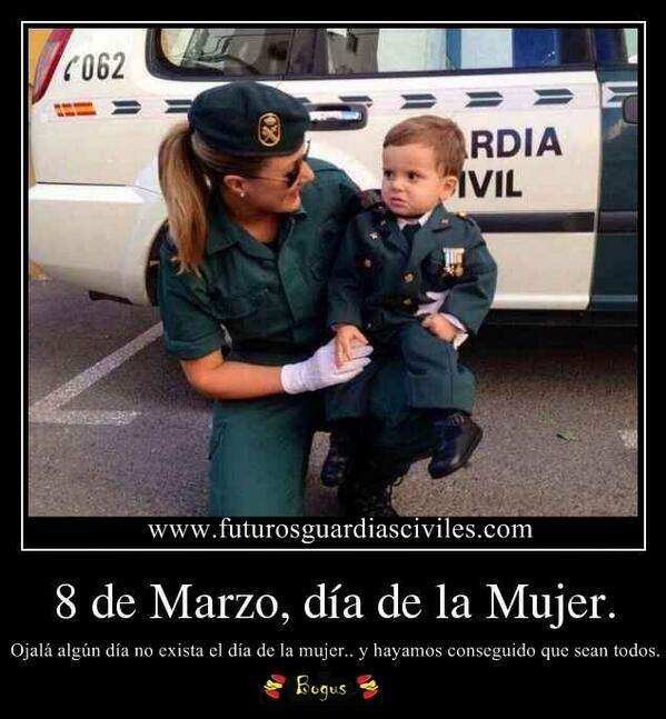 futurosgc's tweet photo. @XtasY_110 Ojalá algún día no exista el día de la mujer.. y hayamos conseguido que sean todos! #MujerGuardiaCivil http://t.co/hy5VqadU8N