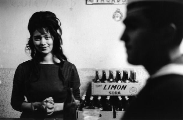 RevistArtishock's tweet photo. RETROSPECTIVA DE SERGIO LARRAÍN EN EL MNBA, Santiago de Chile http://t.co/HjxivXYmF4 #fotografia @Fotoespacio_cl http://t.co/AWIOcrA3KJ
