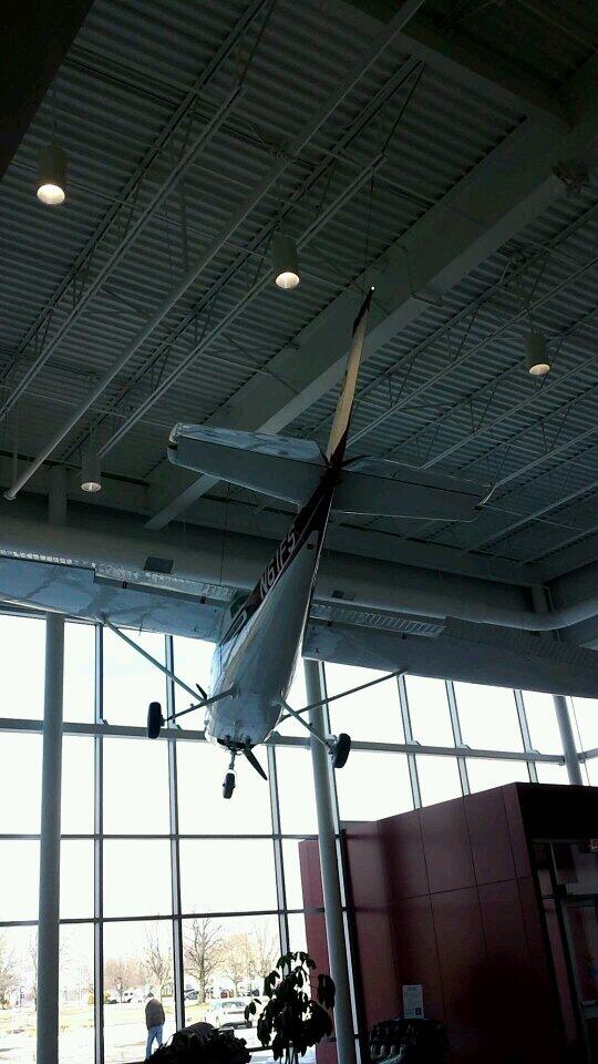 goose1211's tweet photo. Can't wait till I get to fly one of these bad boys #salukis #SIUC http://t.co/r5vPnvfgtv