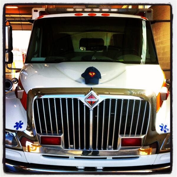 jeans_josh's tweet image. #Medic3 #NashvilleFire  I got Brody a #SuperMan station 3 hat today @MFDHughDoyleR2 @rescuemethods @richfroning