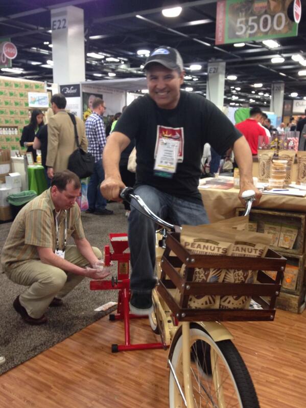 CBsNuts's tweet photo. Do you grind? #peanutbutter #expowest #cbsnuts http://t.co/eFT4LWagyK