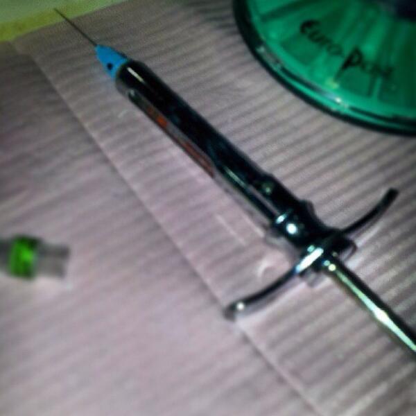 والله مااخذها