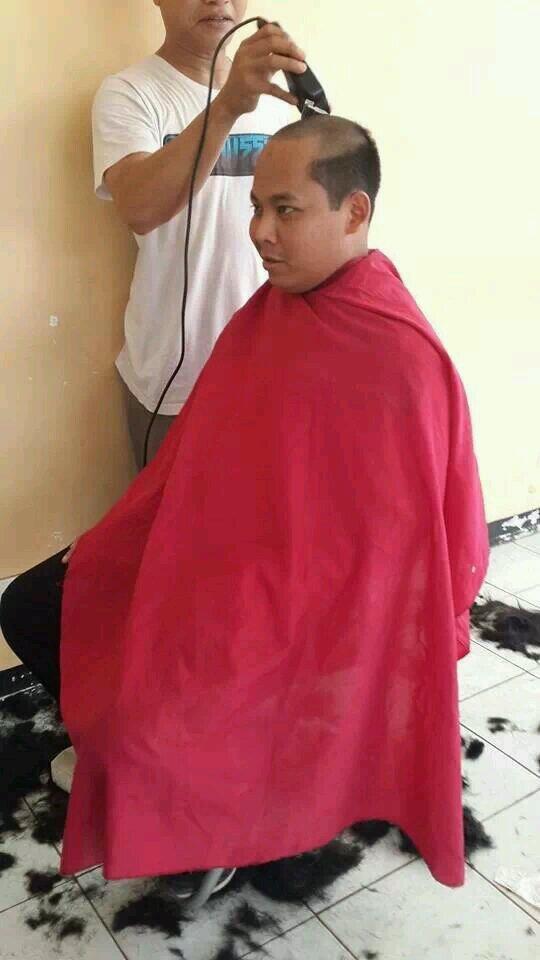 xxxbolo's tweet photo. akal busuk @infobnp2tki nyari tambahan dana @jumhurhidayat memang keparat http://t.co/vrFBIusJVz