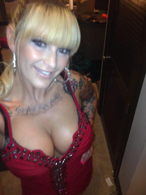 http://t.co/6K6kyWC5IO http://t.co/C7FVl6D5Y6<a href="/tag/goodmorning"class="tags"><span>#goodmorning</span></a><a href="/tag/porn"class="tags"><span>#porn</span></a><a href="/tag/tattoos"class="tags"><span>#tattoos</span></a><a href="/tag/iwokeuplikethis%20"class="tags"><span>#iwokeuplikethis </span></a>