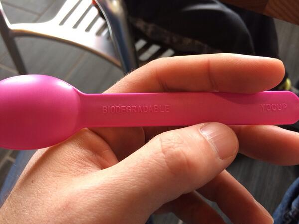 ESciGuy's tweet photo. Forever yogurt is figuring it out! #ywuncha http://t.co/6iMqQP78QV