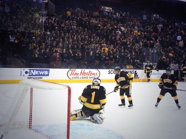 NVHSWildcats's tweet photo. Special moment. @NVHS_Hockey @StudentsNV @NVStudentPrints @NviewAthletics @BradRieger http://t.co/bVib56DA5g