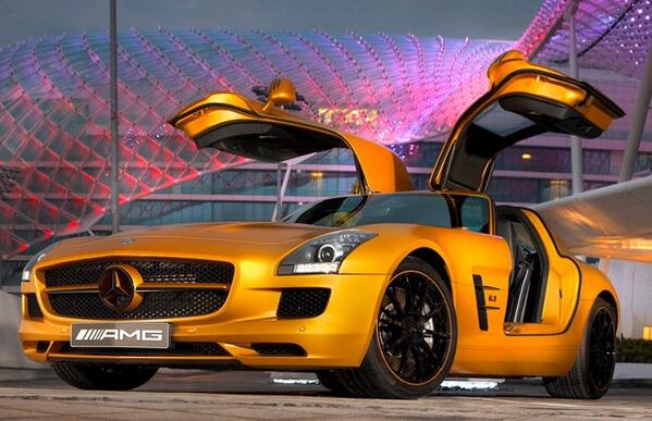 auto_everything's tweet image. Sweet looking Mercedes