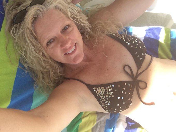 Short vacation before work lol http://t.co/kywKumSOKP